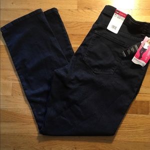 New With Tag Lee Jeans